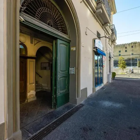 Neapolis * Napoli